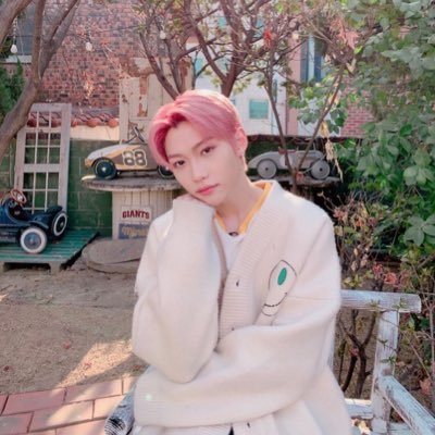 Profile Picture of Iris⁰¹⁰⁸ Loves Chan (@uwulix) on Twitter