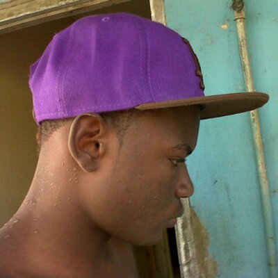 Profile Picture of Travis Barclay (@Travzenuh) on Twitter