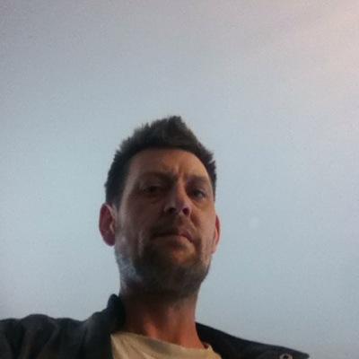 Profile Picture of Dan D (@DanMachon) on Twitter