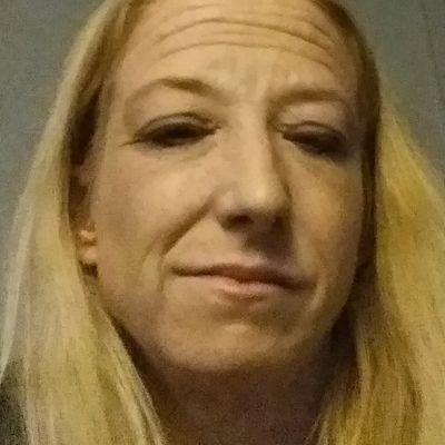 Profile Picture of Jennifer Rose Jacobson (@JenniferRoseJa3) on Twitter