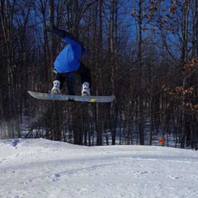 Profile Picture of Aaron Ewert (@aaronewert21) on Twitter