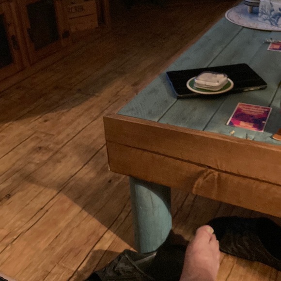 Profile Picture of Cameron Bellerose (@cam_bellerose) on Poshmark