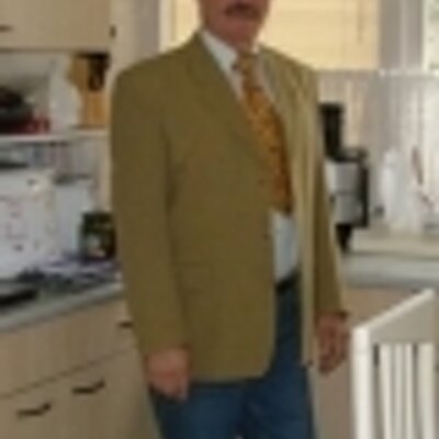 Profile Picture of GillianBowling (@GillianBowling2) on Twitter