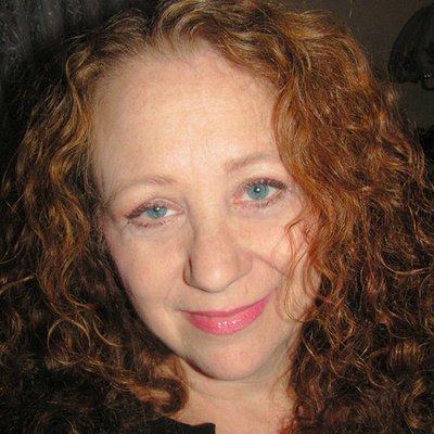 Profile Picture of Carol Roberts (@CarolTheIndexer) on Twitter