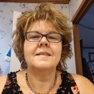 Profile Picture of Lee Ann StClair (@lee_stclair) on Twitter