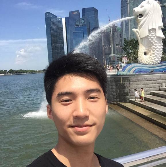 Profile Picture of Yiqi Lin (@yiqi) on Poshmark