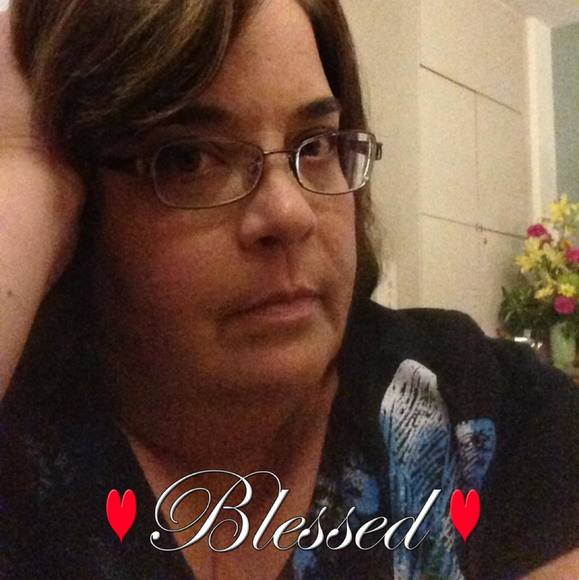 Profile Picture of Connie Adams - maas (@conniejm19) on Poshmark