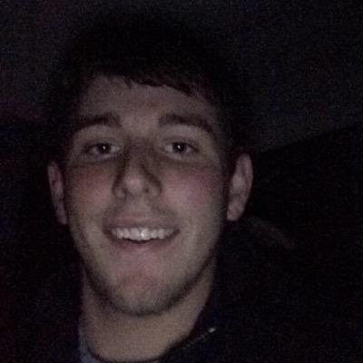 Profile Picture of Dustin Brewer (@mikeybrew06) on Twitter
