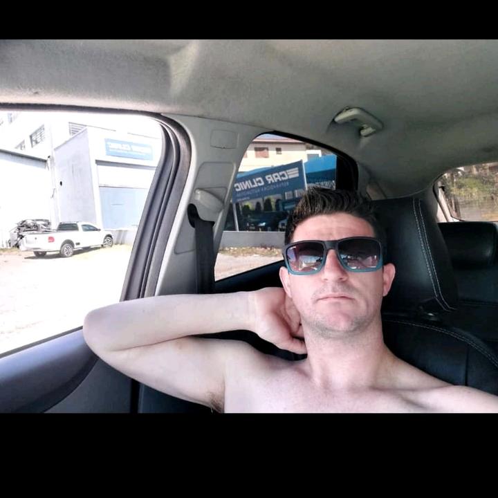 Profile Picture of Julio Resta (@julioresta) on Tiktok