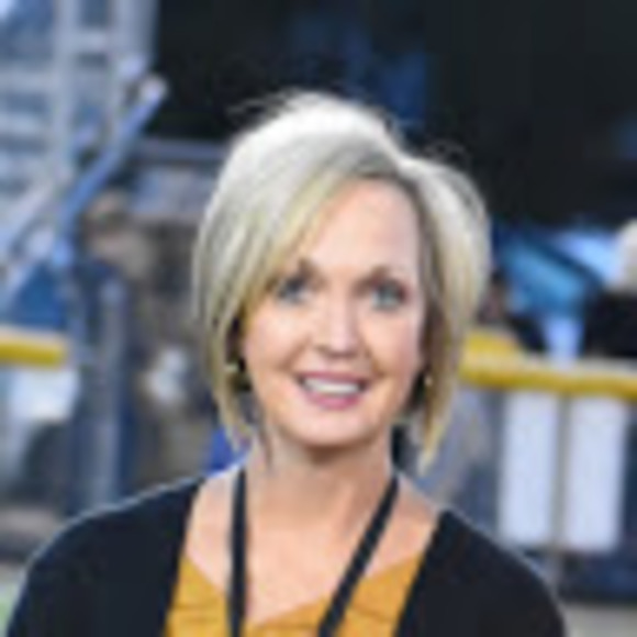 Profile Picture of Susan Delbene (@s_delbene) on Poshmark