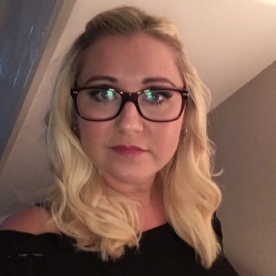 Profile Picture of Kelly Henshaw (@kelly_hen) on Twitter