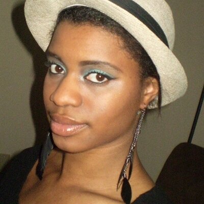 Profile Picture of Nikki Cobb (@@NikkiMarkMentor) on Twitter