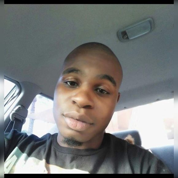 Profile Picture of Chaunce Watkins (@chauncewatkins) on Poshmark