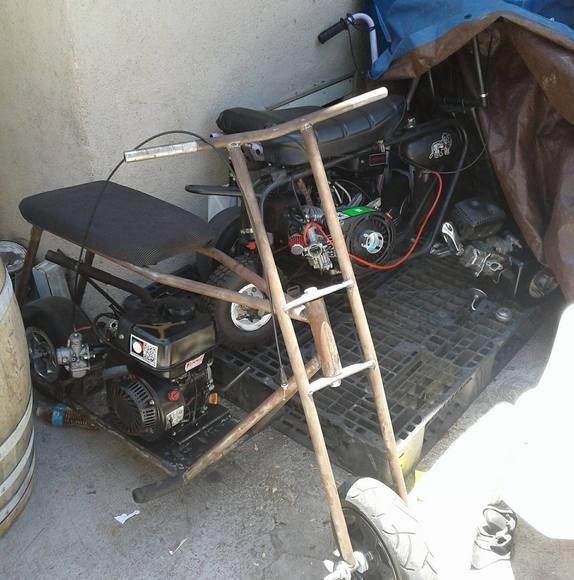 Profile Picture of Alexander Recendez (@recendez_03) on Poshmark