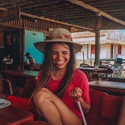 Profile Picture of Anna Júlia Curcio Marques (@CurcioMarques) on Twitter