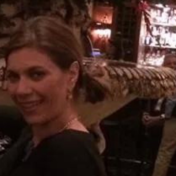 Profile Picture of Kristin Koppenaal (@kristinj25jj) on Poshmark