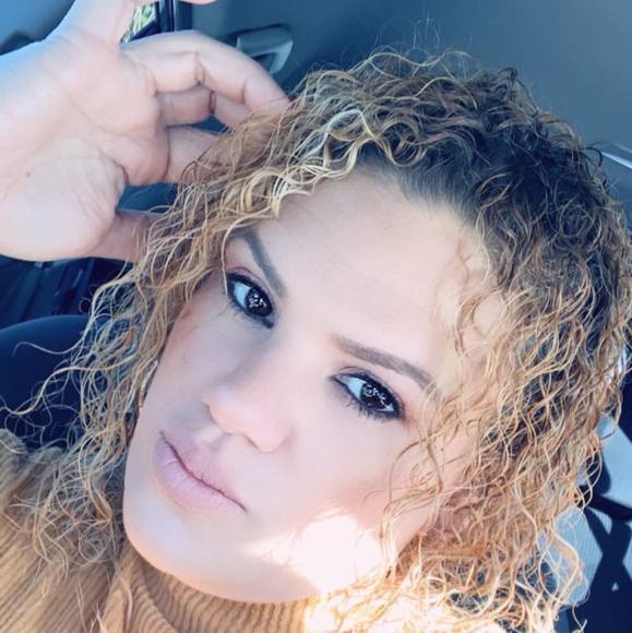 Profile Picture of Ivelisa Diaz (@ive85) on Poshmark