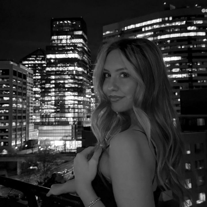 Profile Picture of carls (@carlyylundgren) on Tiktok