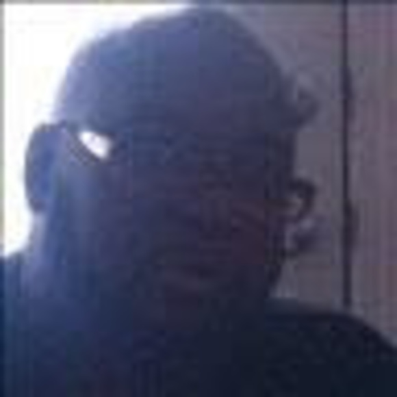 Profile Picture of Curt Parker (@curtparker) on Poshmark