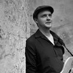 Profile Picture of Stuart Kemp (@stutheshoe_bassplayer) on Instagram