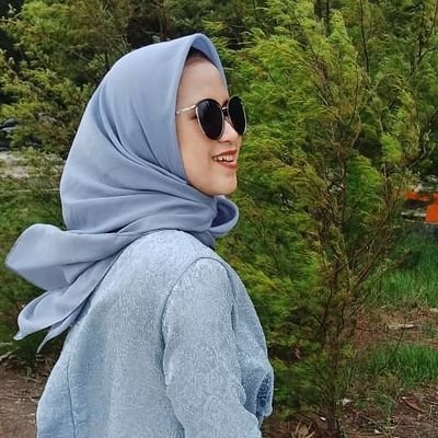 Profile Picture of Eva Fahmi (@evafahmi2) on Twitter