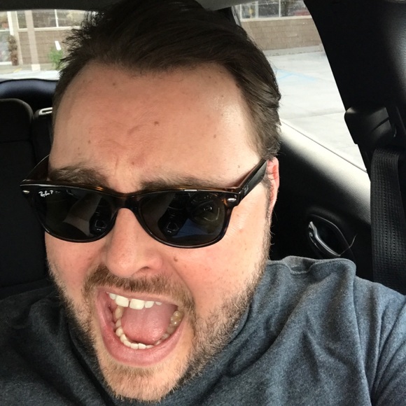 Profile Picture of Chris Strecker (@cstreck07) on Poshmark