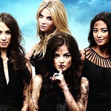 Profile Picture of Mia Blake (@miablake1511) on Twitter