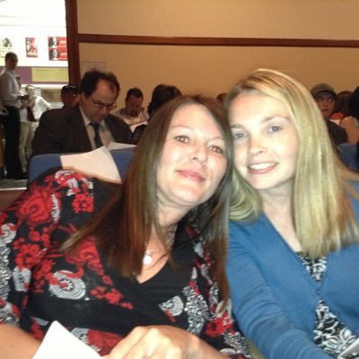 Profile Picture of Carrie Calder (@carrie_calder) on Twitter