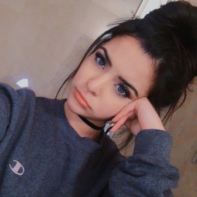 Profile Picture of Iman Qureshi (@ImanQureshi2) on Twitter