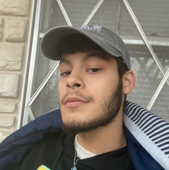 Profile Picture of Nickolas Rodriguez (@nickolasanthony) on Poshmark