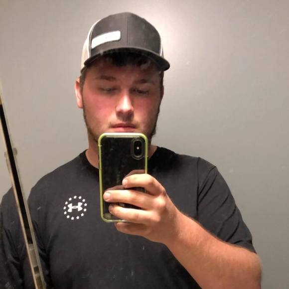 Profile Picture of James Schutte (@jschutte) on Poshmark