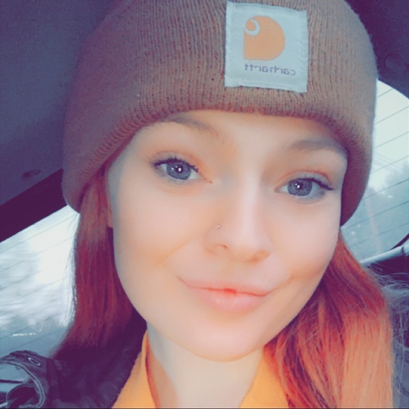 Profile Picture of Miranda Breihof (@mirandabreihof) on Poshmark