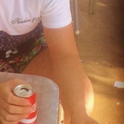 Profile Picture of Secret Look Out (@TimHardly) on Twitter