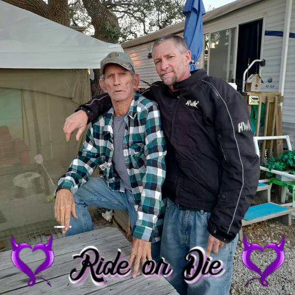 Profile Picture of James Crabb (@jamescrabb119) on Poshmark