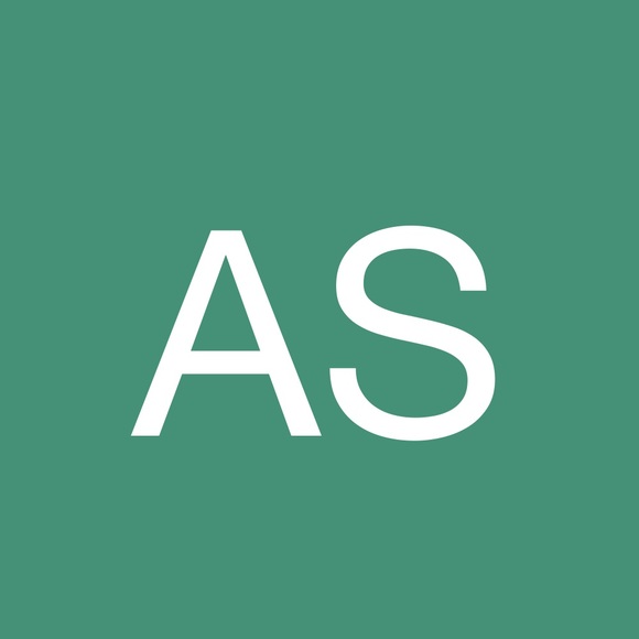 Profile Picture of Anne Sirkin (@annesirkin) on Poshmark