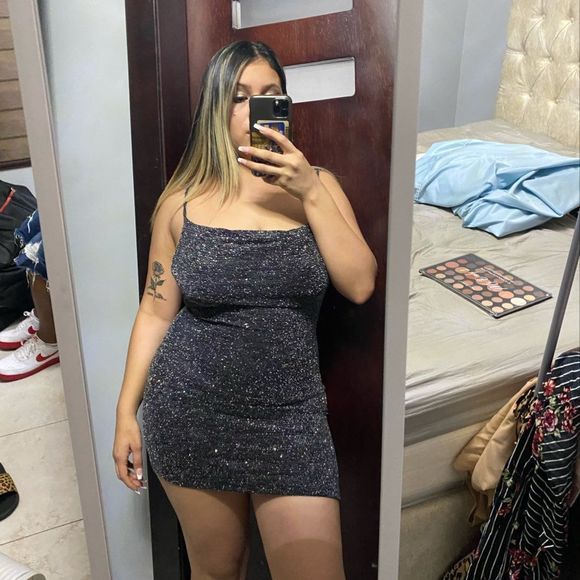 Profile Picture of Jessica Samaniego (@x0xjessixox) on Poshmark