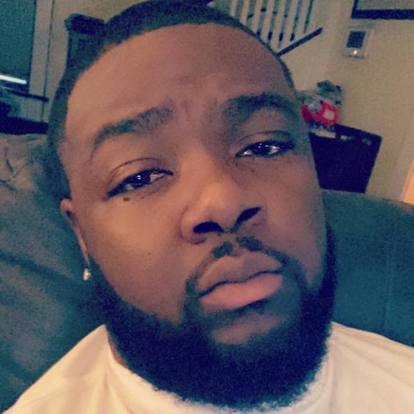 Profile Picture of Sandelle Harris (@smane21) on Poshmark