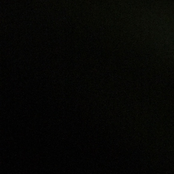 Profile Picture of Niasia Halliburton (@niasiah) on Poshmark