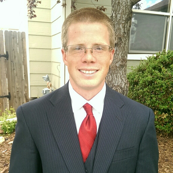 Profile Picture of John Calvert (@johncalvert1234) on Poshmark