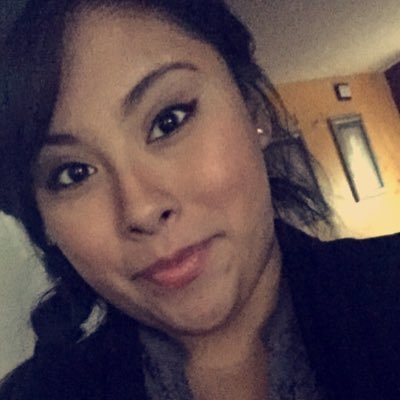 Profile Picture of Janet Chaparro (@chaparrowraps) on Twitter