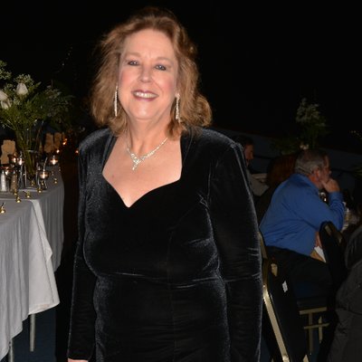 Profile Picture of Cheryl Sommer (@tenorjam) on Twitter