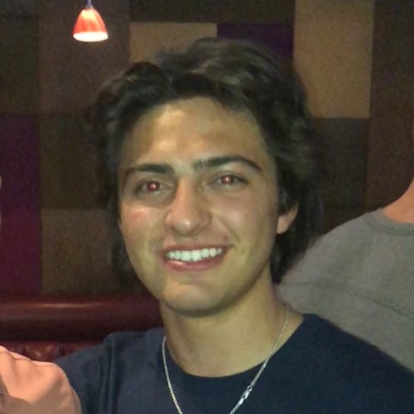 Profile Picture of Brad Neal (@nealer01) on Poshmark
