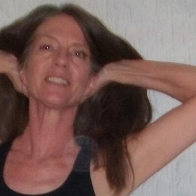 Profile Picture of Karen Betty Roberts (@KarenBRoberts) on Twitter