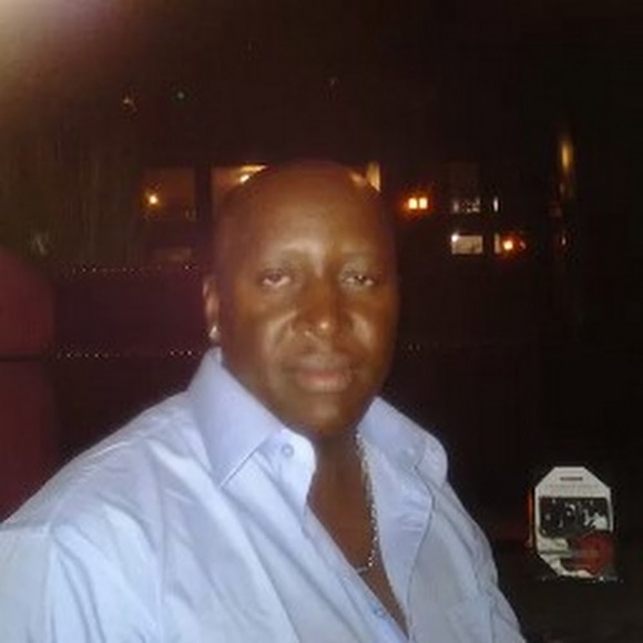 Profile Picture of Elmer Brown (@elmerbrown) on Poshmark