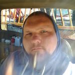Profile Picture of Tyler Bardsley (@crumbling.mentality) on Instagram