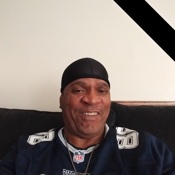 Danny Williams - Poshmark Profile Picture of Danny Williams (@dannywilliam257) on Poshmark