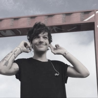 Profile Picture of 𝖈𝖆𝖑𝖈𝖎(𝖋𝖊𝖗) 𝖆𝖈𝖆𝖇🇨🇱 (@lwtheskissy) on Twitter