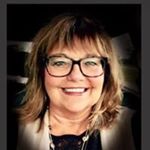 Profile Picture of Debra Sturm Collins (@sturmcollins) on Instagram