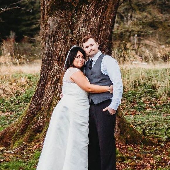 Profile Picture of Mari Perez (@mariperez613) on Poshmark