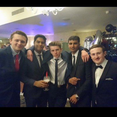 Profile Picture of Joel Sutton (@JoelWolves123) on Twitter